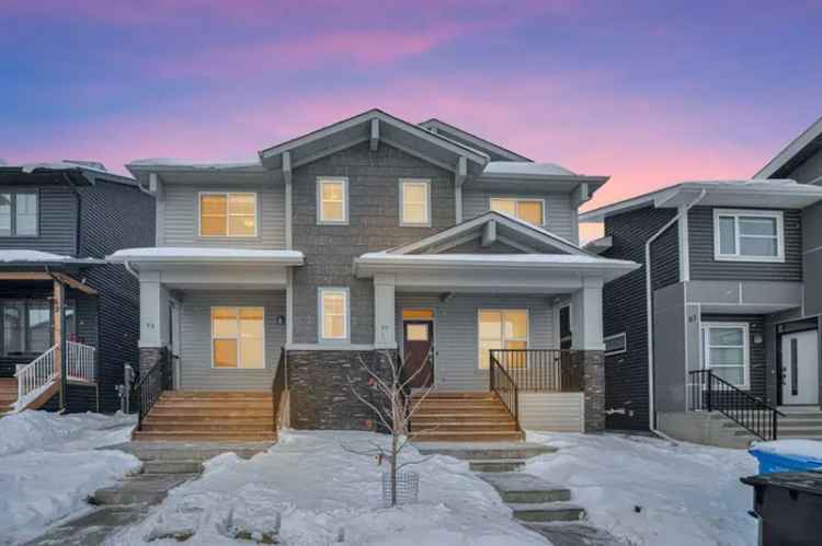 House For Sale in Calgary, Alberta