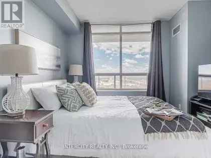 1 Bedroom 195m² Toronto Apartment with Panoramic Views and 5 Star Amenities