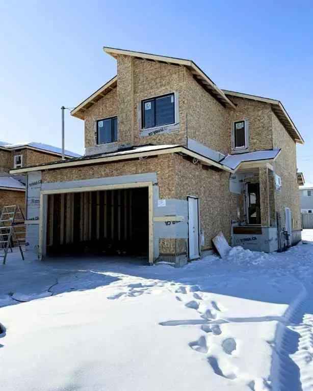 House For Rent in Fort Saskatchewan, Alberta