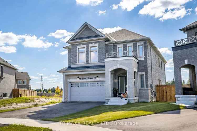 House For Sale in New Tecumseth, Ontario