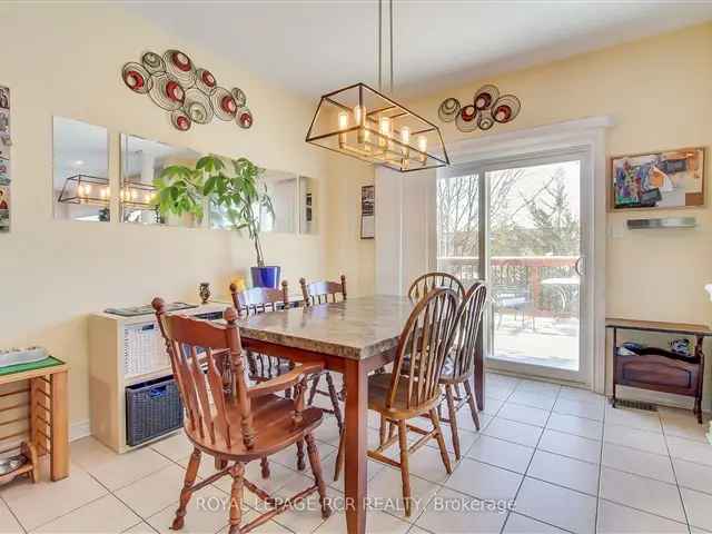 Prime Innisfil Home: 4000 Sq Ft, Pond Views, Updated