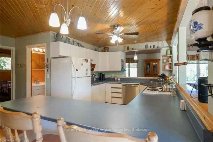 House For Sale in Temagami, Ontario