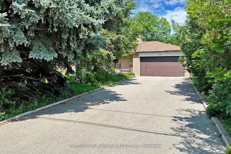 Buy Bungalow in Prime Vaughan Location with Finished Basement