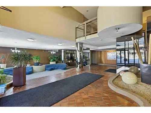 Luxury 2+ Den Condo in Lower Mount Royal Calgary