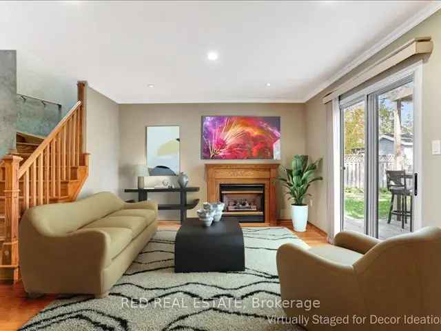 3 Bedroom 2 Bathroom Home in South Barrie