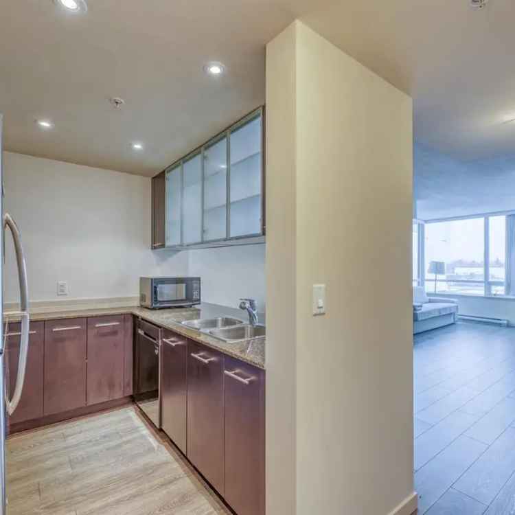 Richmond Wall Centre 2 Bed Condo for Sale