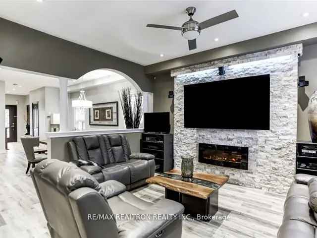 Spacious Upgraded Brampton Home Custom Stucco Modern Open Concept