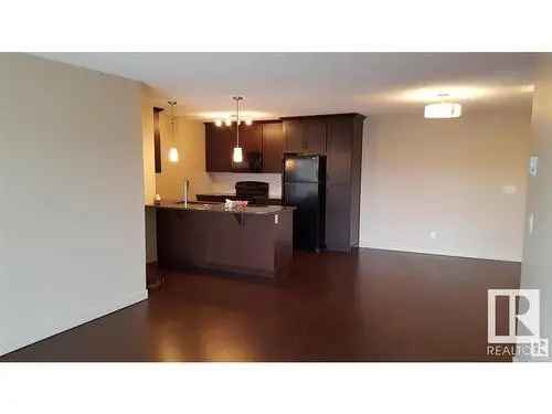 Condo For Sale in Schonsee Edmonton