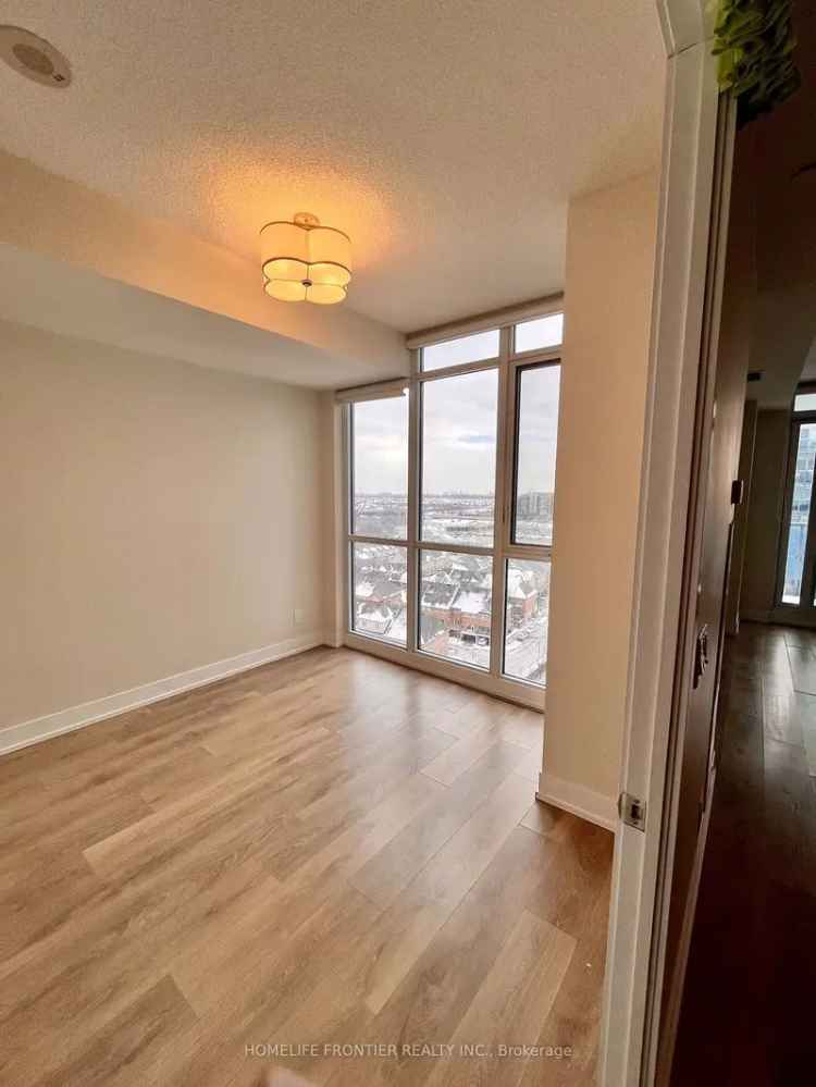 1 Bed + Den Condo near Hillcrest Mall - Richmond Hill