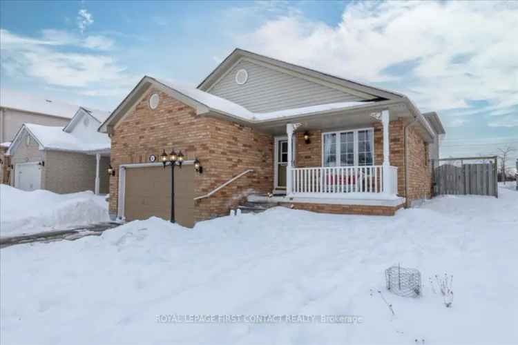 3-Bedroom 2-Bathroom Freehold Backsplit Home in Barrie