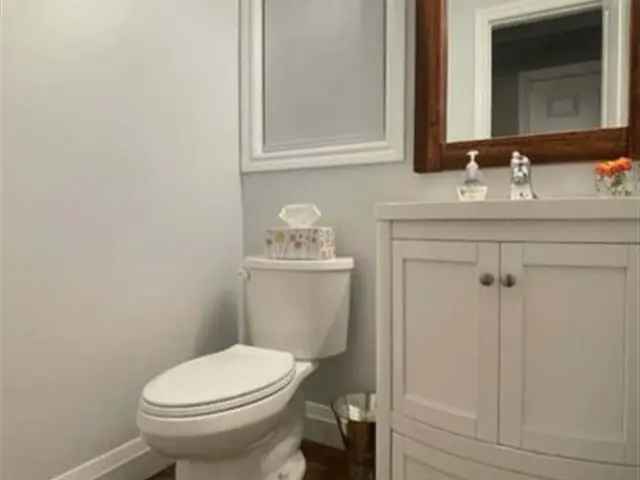 House For Sale in Southgate, Ontario