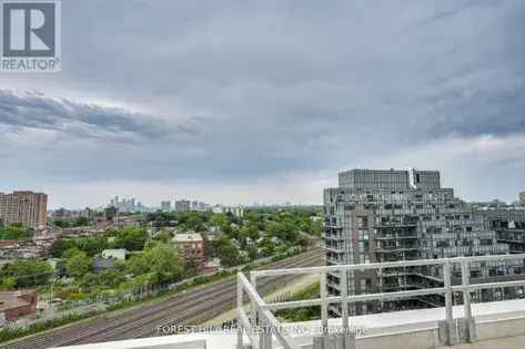 2 rooms apartment of 836 m² in Toronto