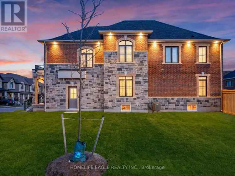 Buy Luxury Detached House in Premium Corner Lot with 4 Bedrooms in Ontario