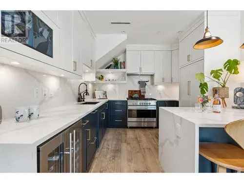 4 Bed 4 Bath Half Duplex Hastings Sunrise Modern Living