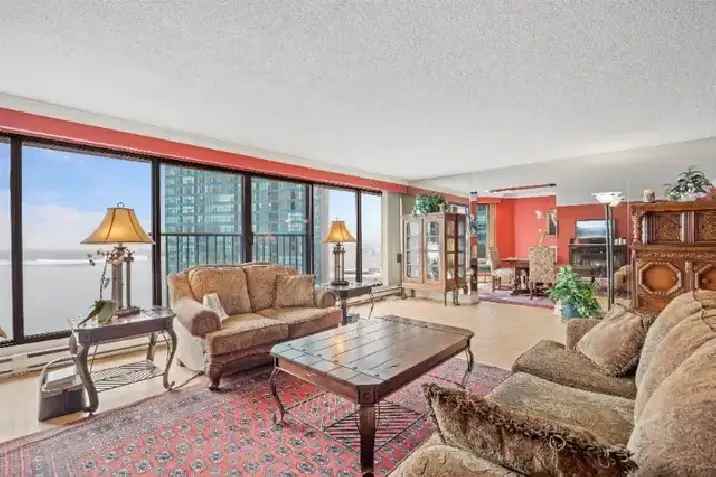 Large Condo with Exceptional Lake Ontario Views