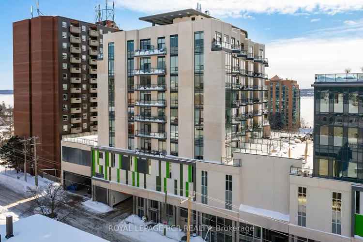 Bright Modern 1 Bedroom Barrie City Centre Condo Huge Terrace