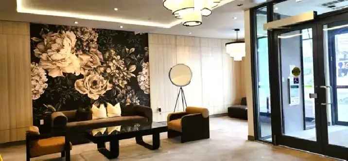 1-Bedroom Den Condo Near Glencairn Subway