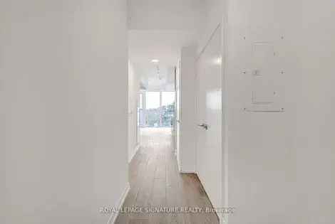 1 Bedroom 46m² Toronto Apartment Forest Hill Modern Amenities LRT Access