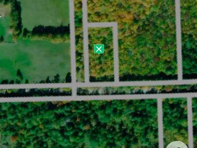 1 Acre Build Ready Lot Near Bancroft