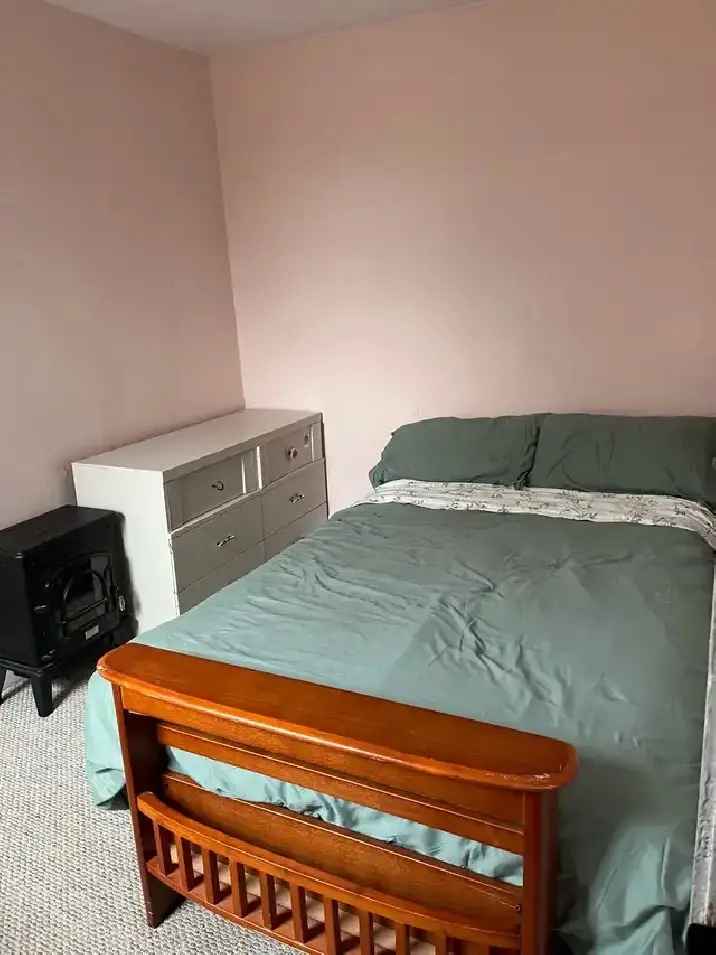 private room for rent furnished