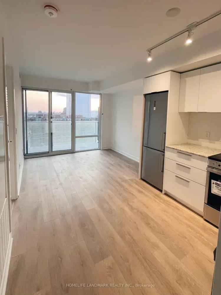 Rent Unit in Amazing Location Along Yonge St with Stunning Views