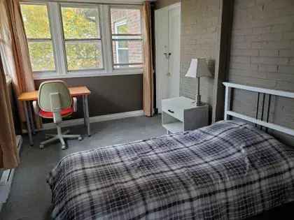 1 Room Studio 33m2 Montreal Private Entrance Balcony All Inclusive