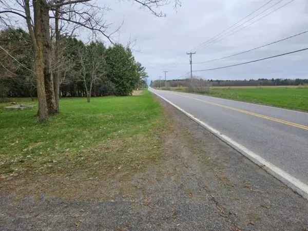 Mobile Home for Sale Montérégie Needs Renovation