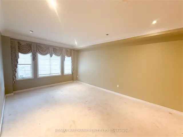 House For Sale in Markham, Ontario