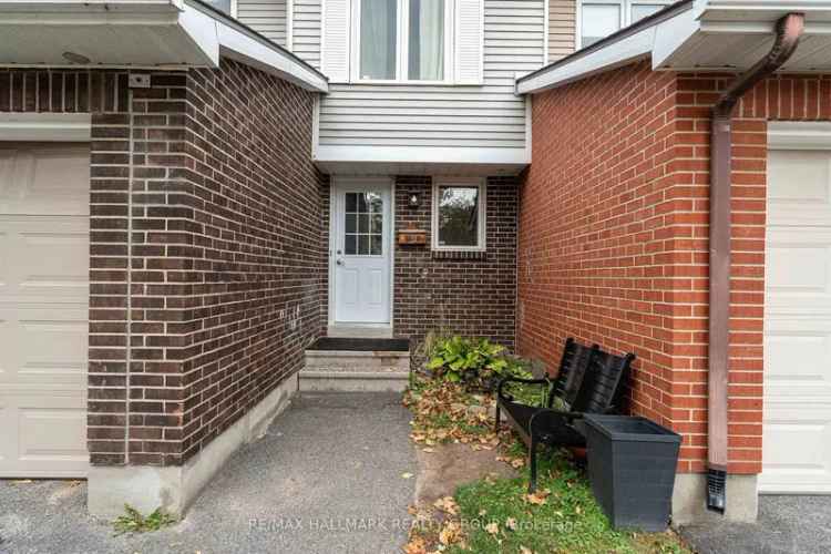 House For Sale , 30 B, Castlebrook Lane, Ottawa, Ontario