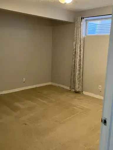 Rent Basement Suite in Calgary with Separate Entrance and Amenities