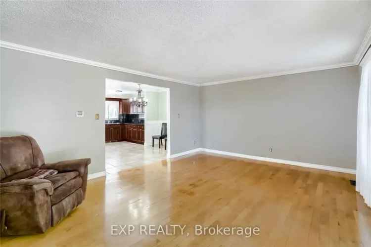 House For Sale in Cambridge, Ontario