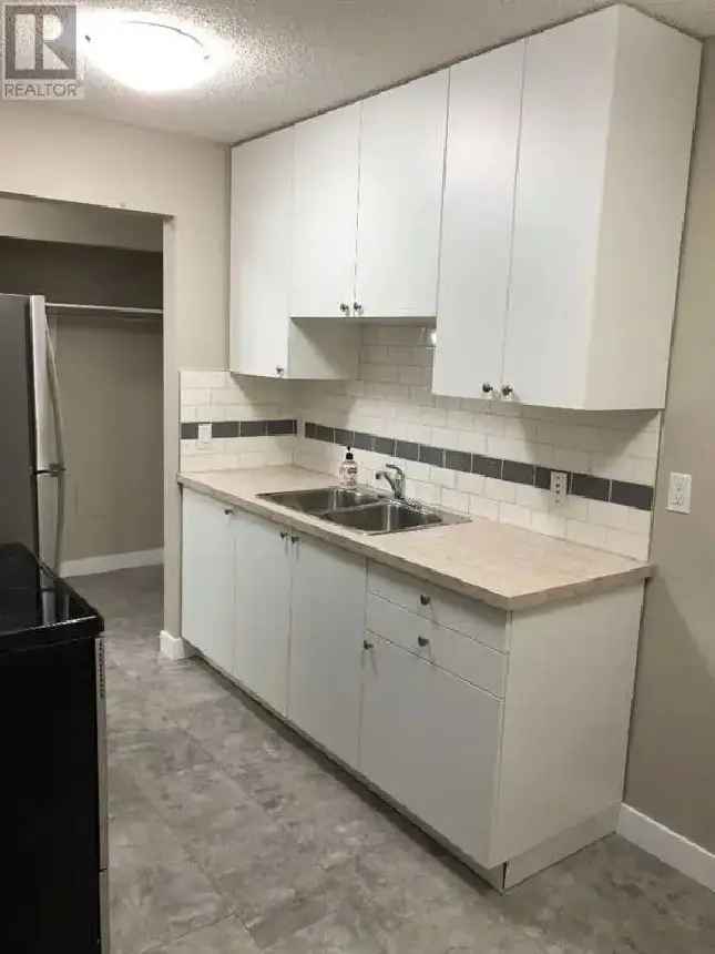 Rent Spacious 1bd Apartment in Southwood with Great Features