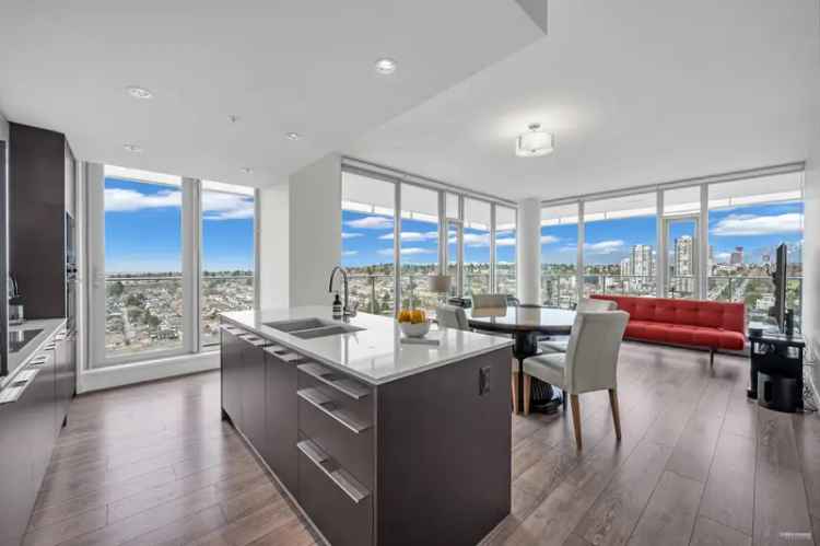 Sub Penthouse Condo in Vancouver Marpole with Panoramic Views