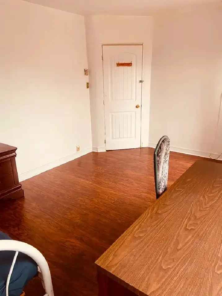 One Bedroom for Rent Montreal Near Metro Jolicouer