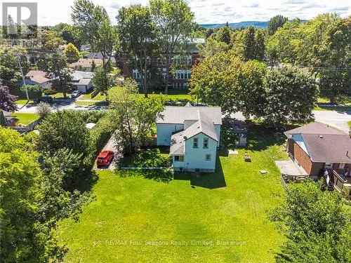 House For Sale In Collingwood, Ontario