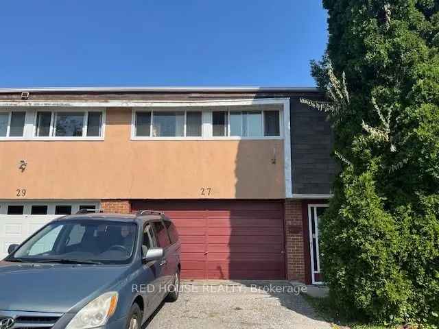 House For Sale in Toronto, Ontario