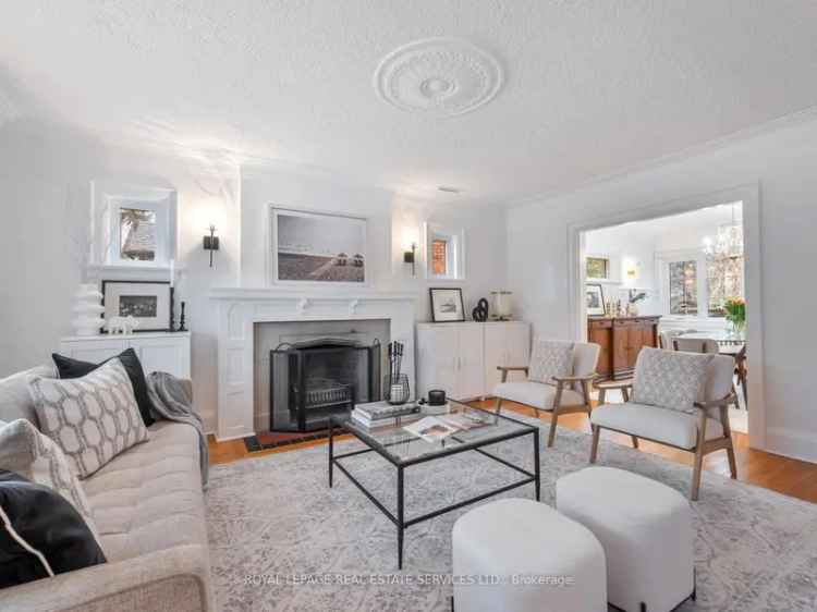 2200 sq ft Family Home in Old Mill Baby Point Toronto