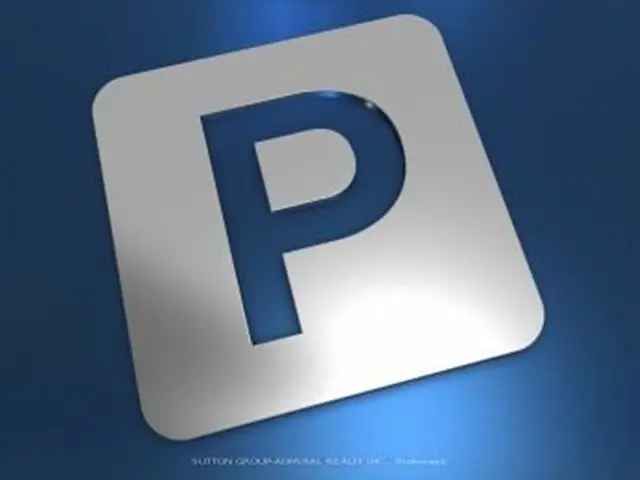 Parking space For Sale in Toronto, Ontario