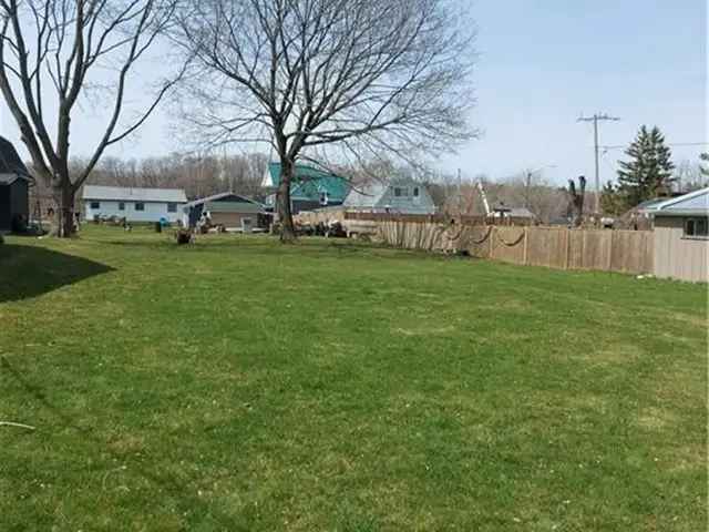 Large Lot for Dream Home Near Port Burwell Beach