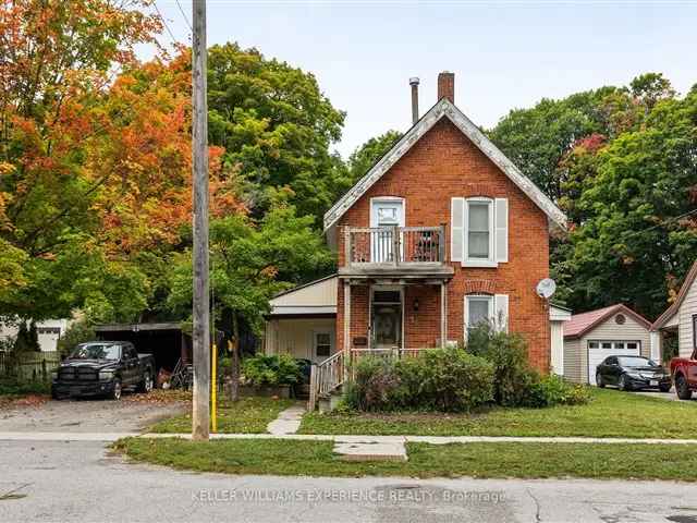 4 Bedroom 2 Bath Home In Orillia Near Waterfront