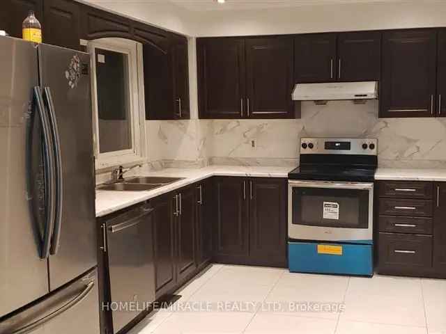 House For Rent in 127, Fanshawe Drive, Brampton, Ontario