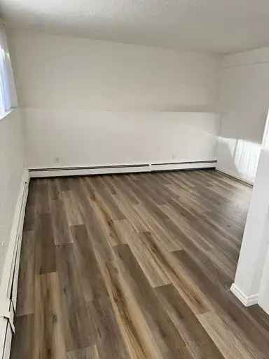 Apartment For Rent in Calgary, Alberta