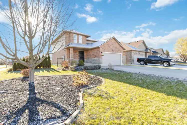 House For Sale in Cayuga, Ontario