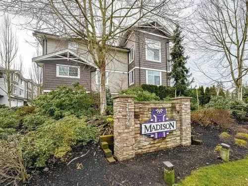 3 Bed 3 Bath Townhome in Newton Surrey