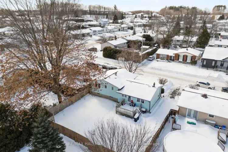 3 Bedroom Detached Home near Ottawa River