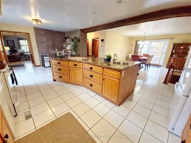 House For Sale in null, Ontario