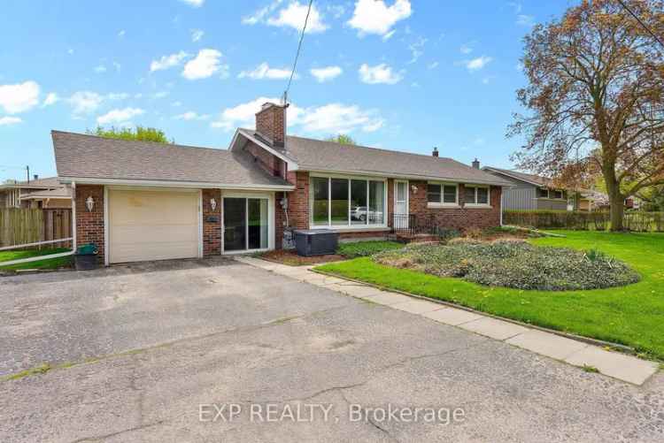 Vineland Brick Bungalow Family Home with Pool and Generator