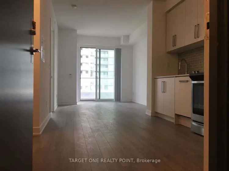 Condo For Rent in Toronto, Ontario