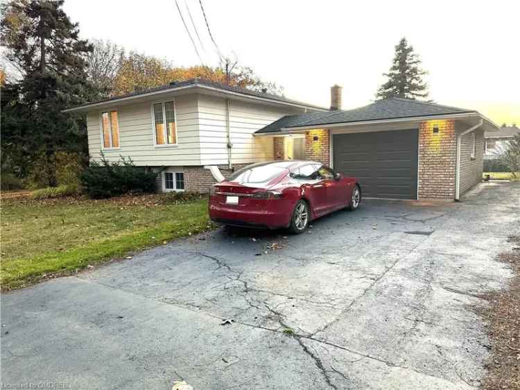 House For Sale in Pelham, Ontario