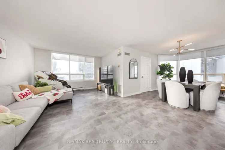 1500 Sq Ft Renovated Yonge Sheppard Condo 2 1 Den